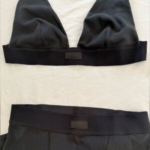 Skims boyshort and bralette set